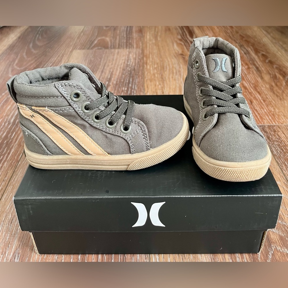 Toddler Hurley Olive Green/Gum Bottom High Top Faux Lace Sneaker Size 7